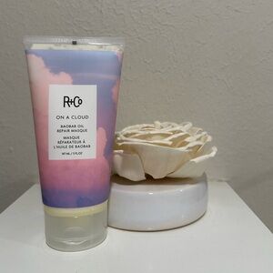 R+Co On A Cloud Baobab Oil Repair Hair Masque. Retail size- New